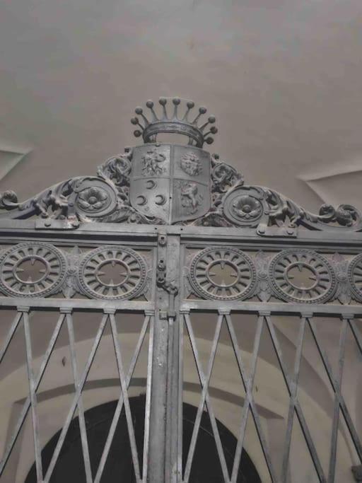 Appartamento Storico Nel Centro Florenţa Exterior foto